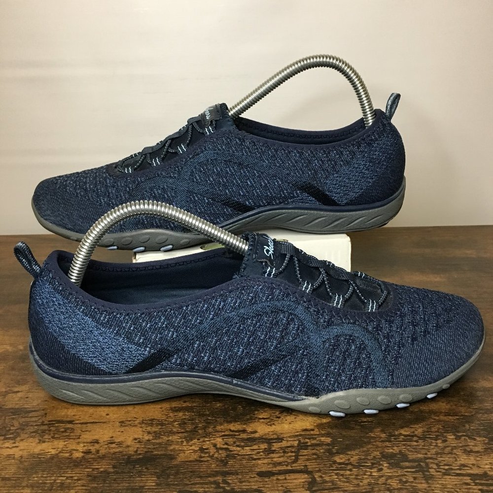 Skechers Relaxed Fit Breathe Easy Shoes Size 10